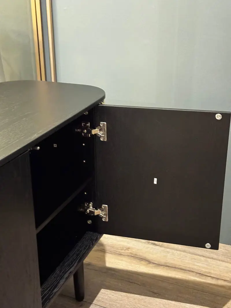 Treasures credenza 3 ante con sportelli laterali paglia