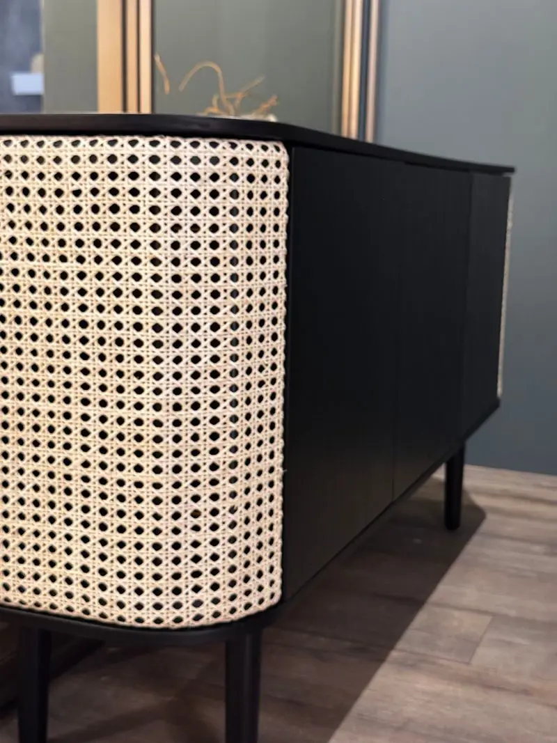 Treasures credenza 3 ante con sportelli laterali paglia