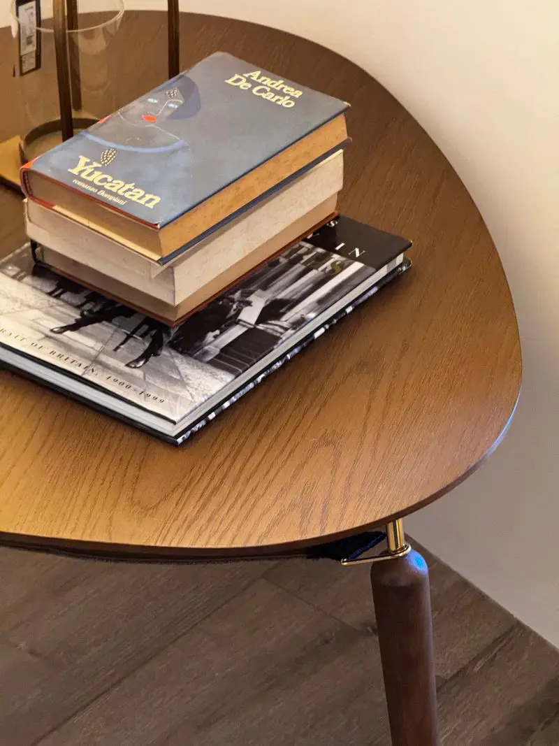 Hang out tavolino basso rovere scuro