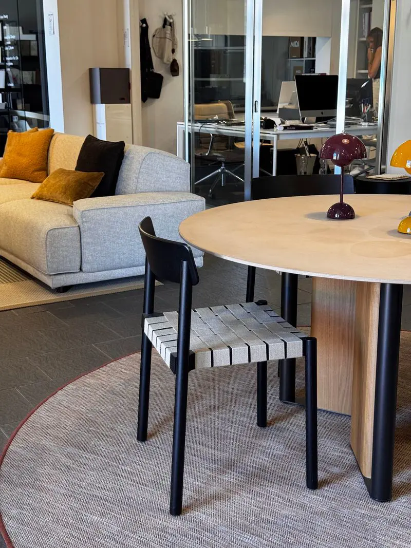 Betty 4 sedie rovere laccato nero e corda lino