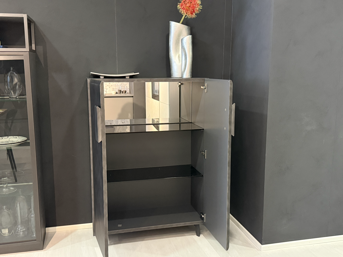 Madia Tudor Cattelan italia