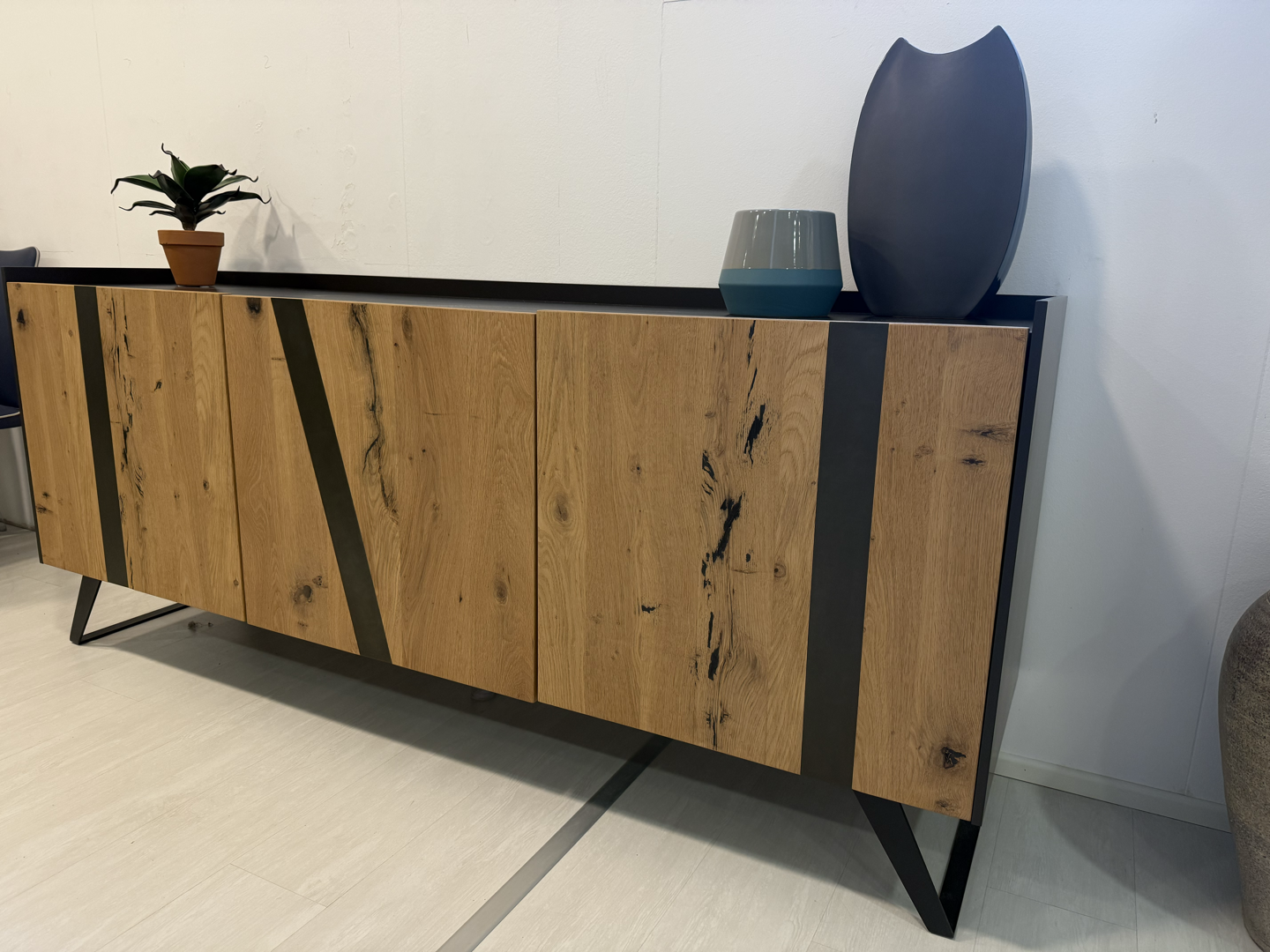 Madia Elly Altacorte