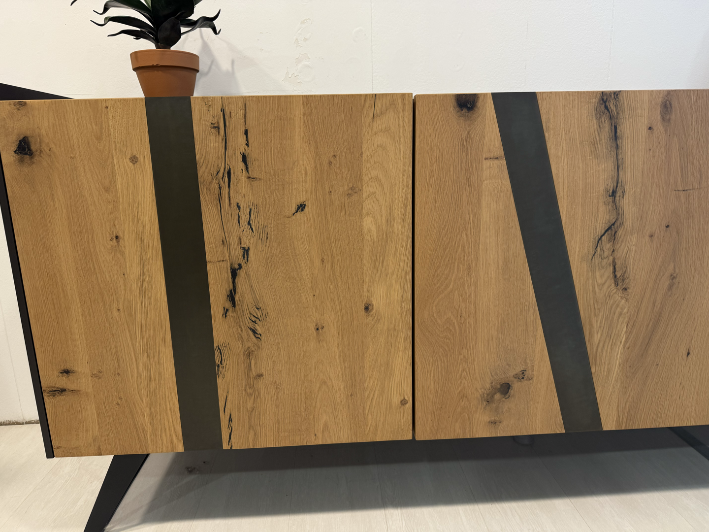 Madia Elly Altacorte