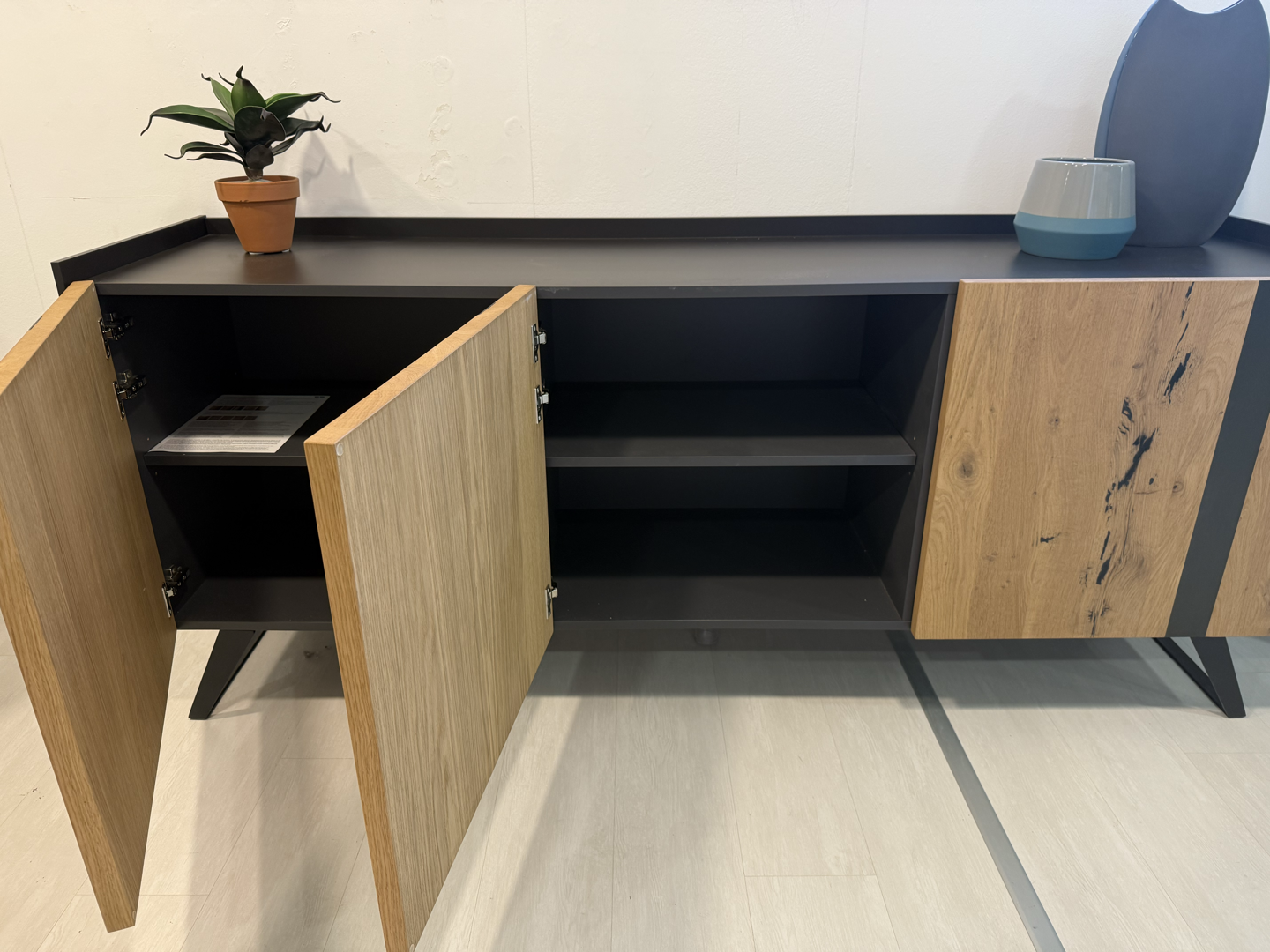 Madia Elly Altacorte