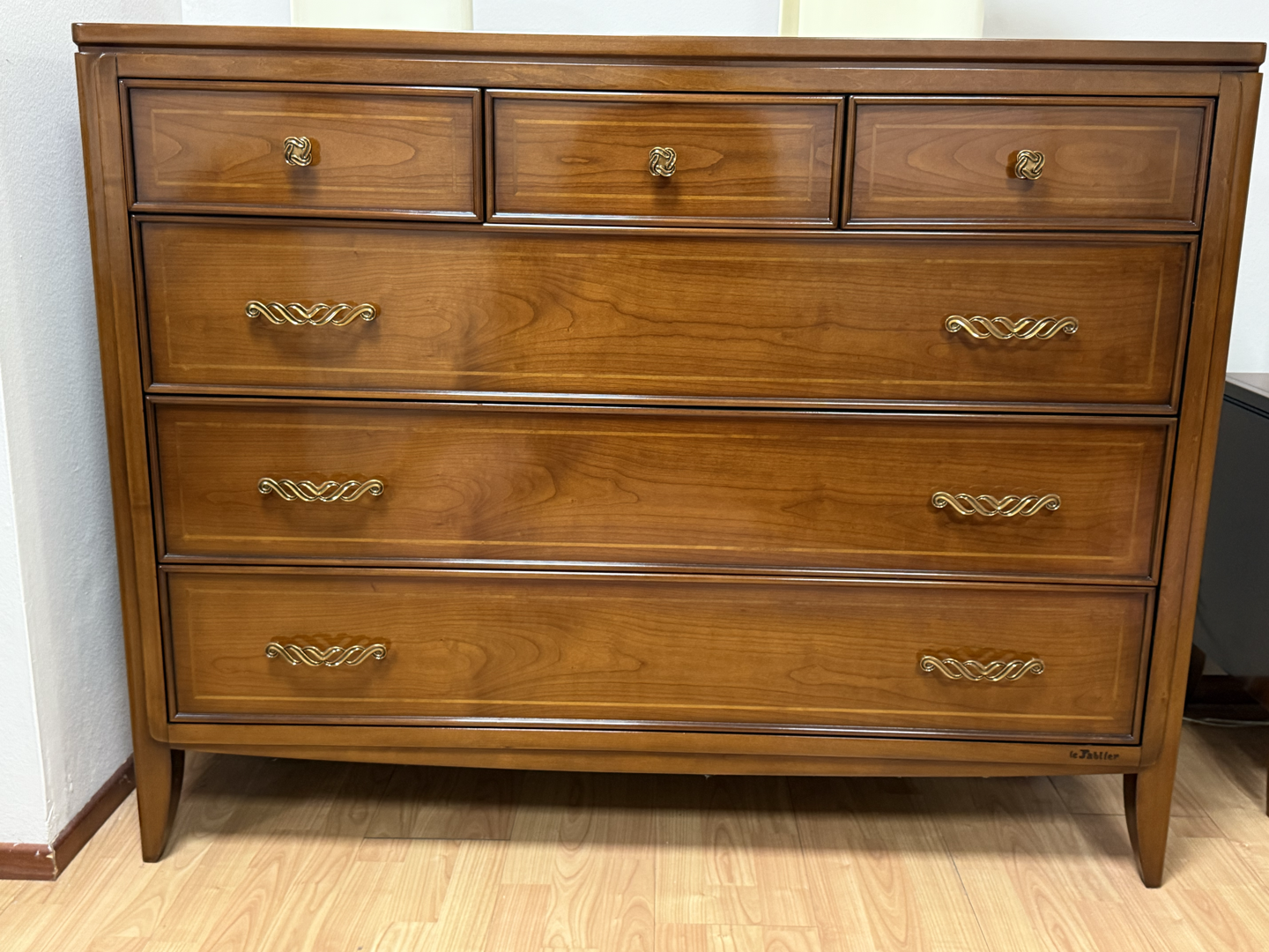 Comò e comodini Poesia Le Fablier