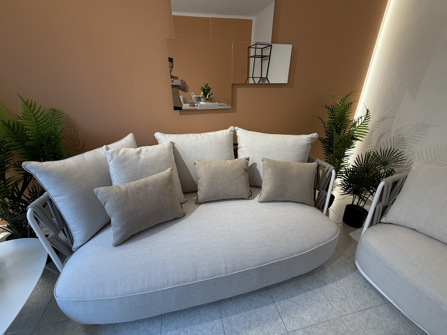 Divano Swipe Sofa Talenti 