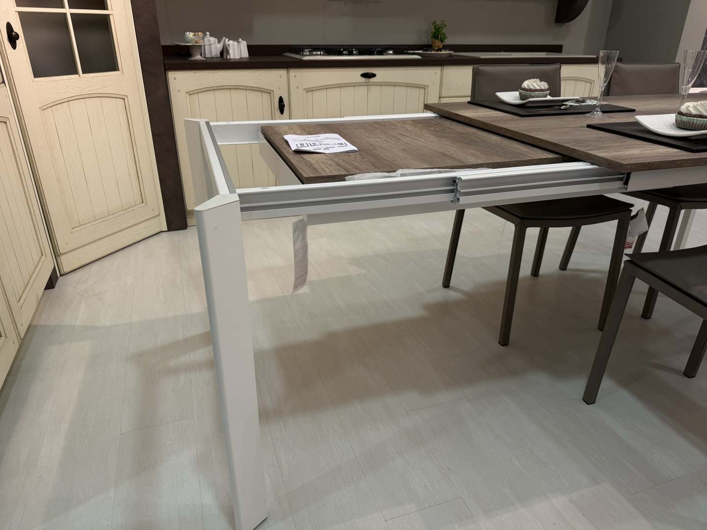 Tavolo Mario Primavera