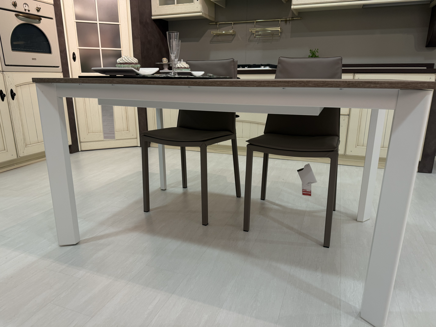 Tavolo Mario Primavera