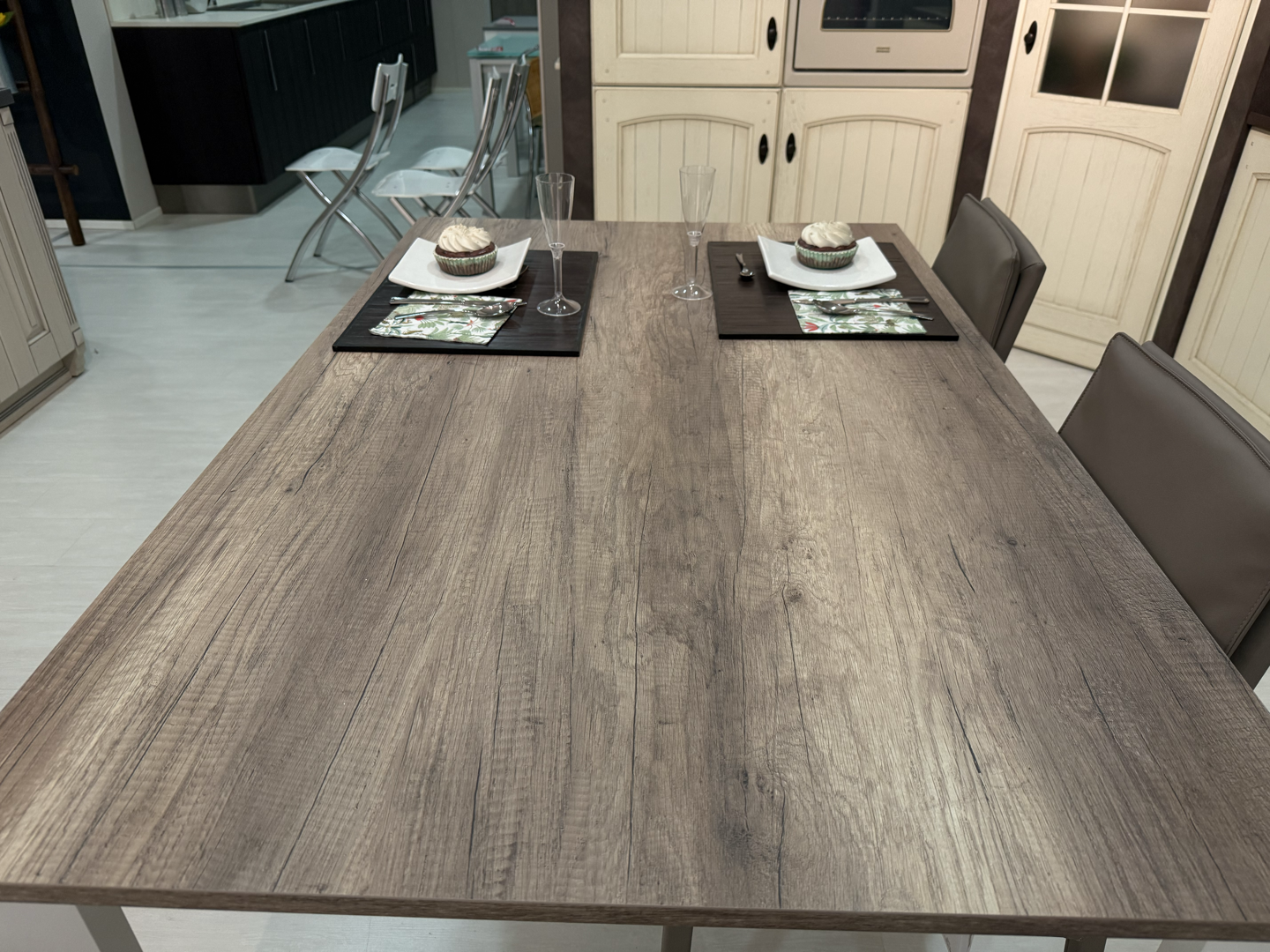 Tavolo Mario Primavera