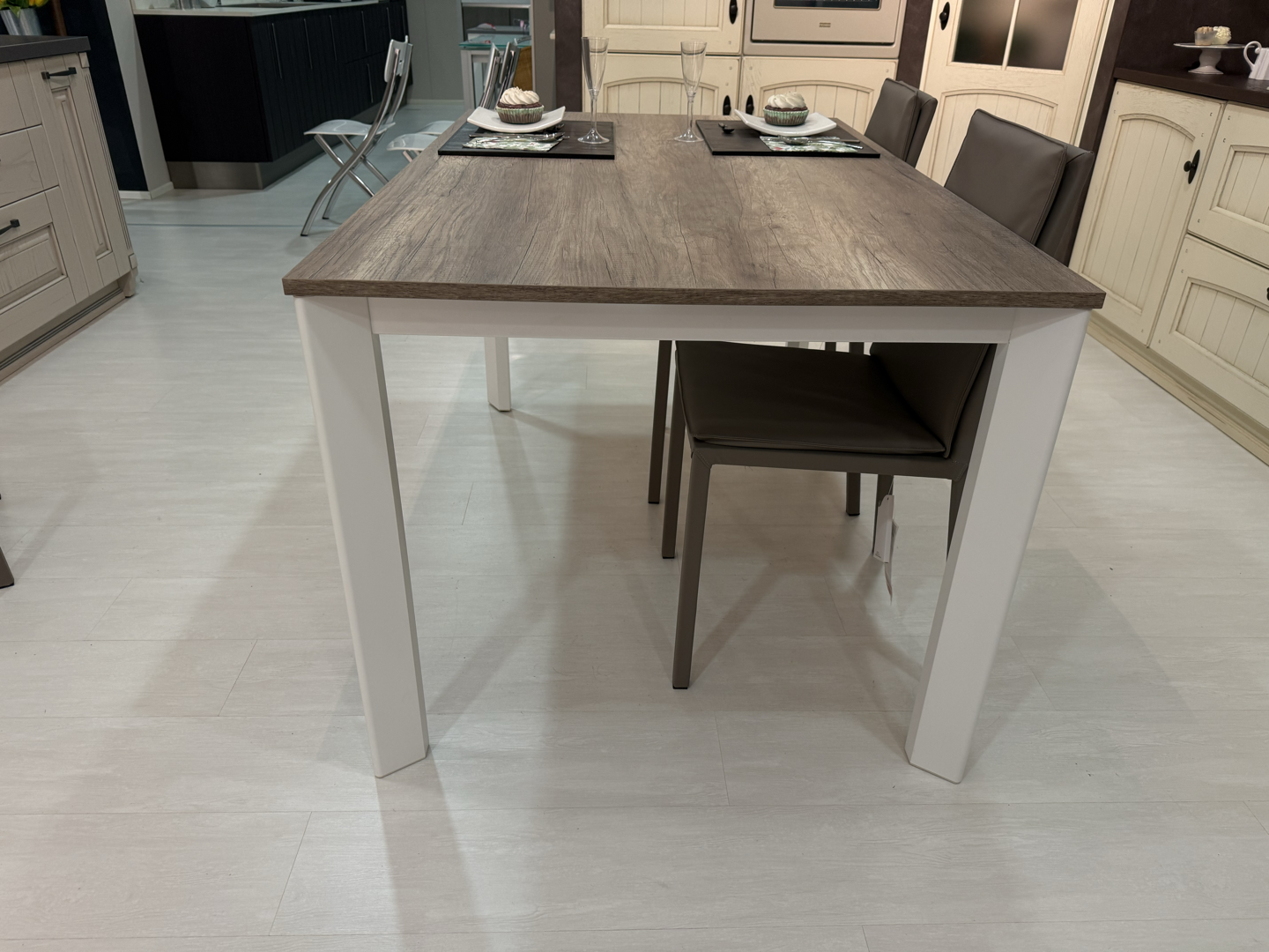 Tavolo Mario Primavera