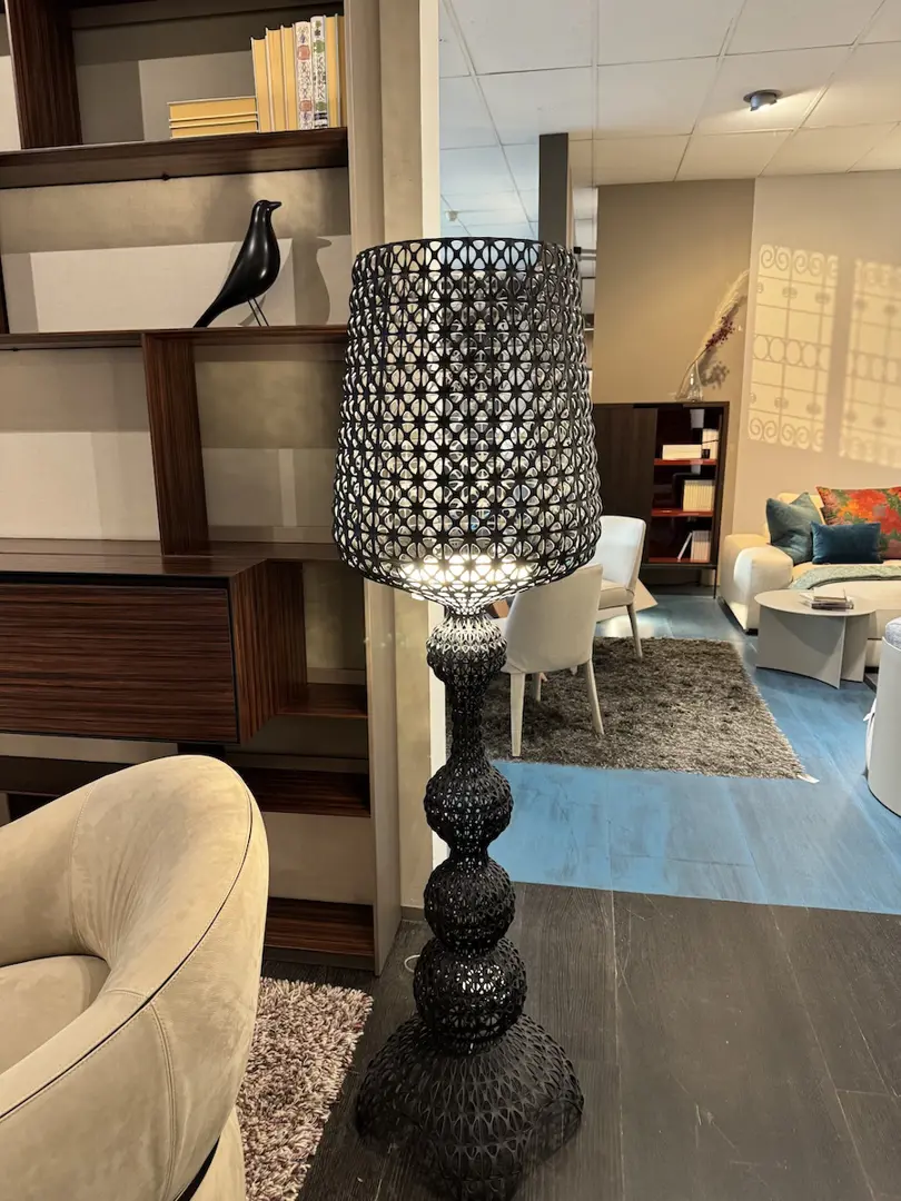 Lampada da terra Kabuki Indoor