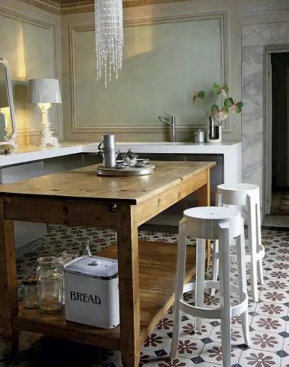 CHARLES GHOST - SGABELLO - KARTELL ALTO