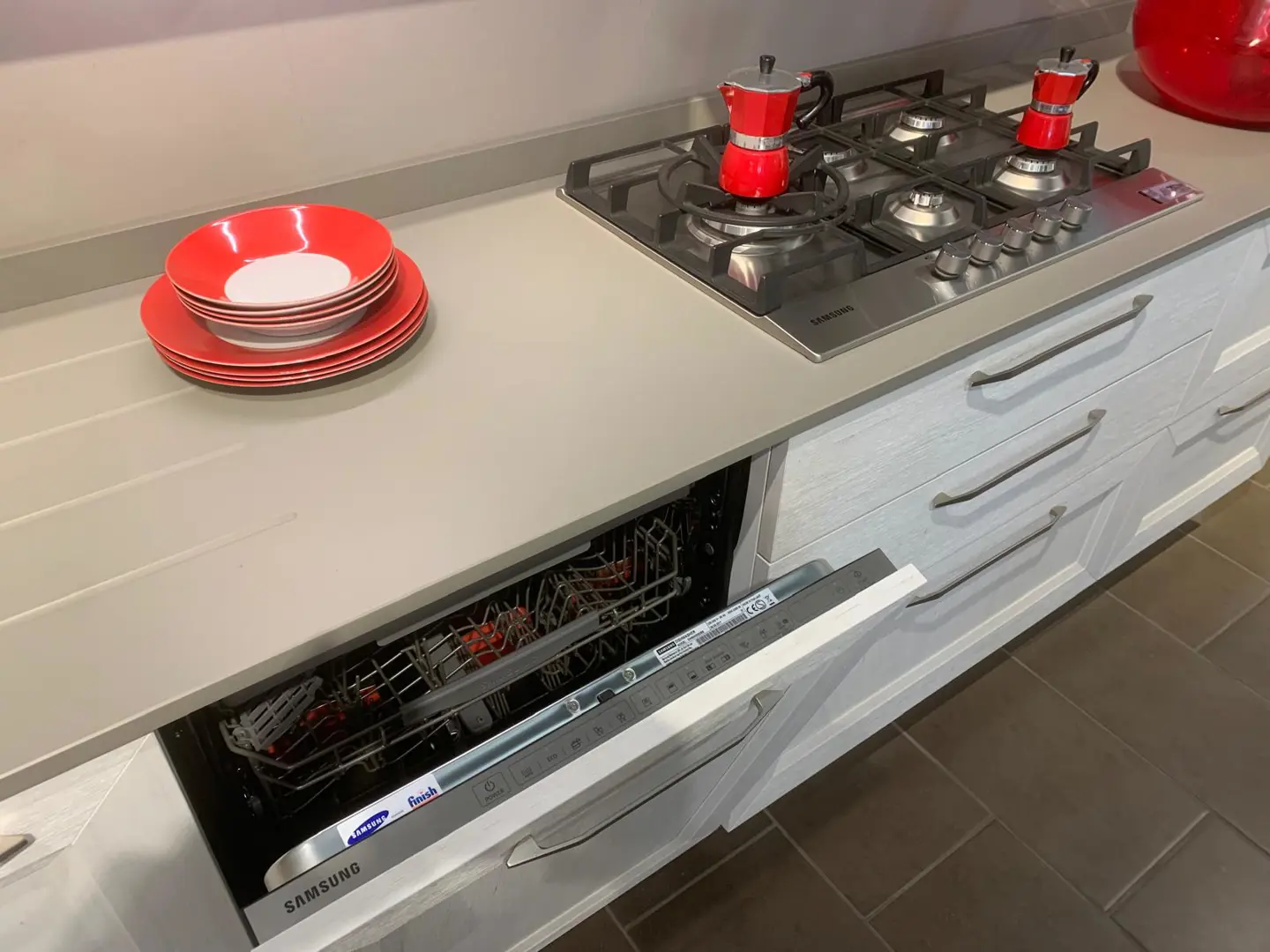 CUCINA MODELLO TABLET , VENETA CUCINE 