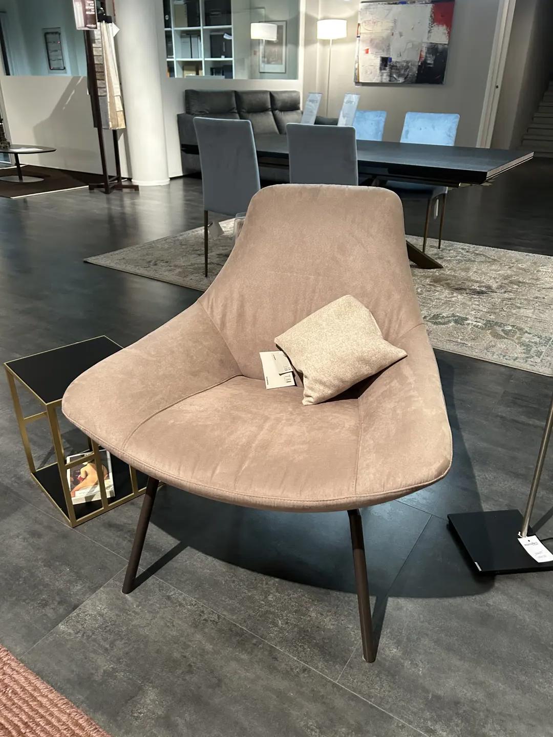 Poltrona mod. Thelma 