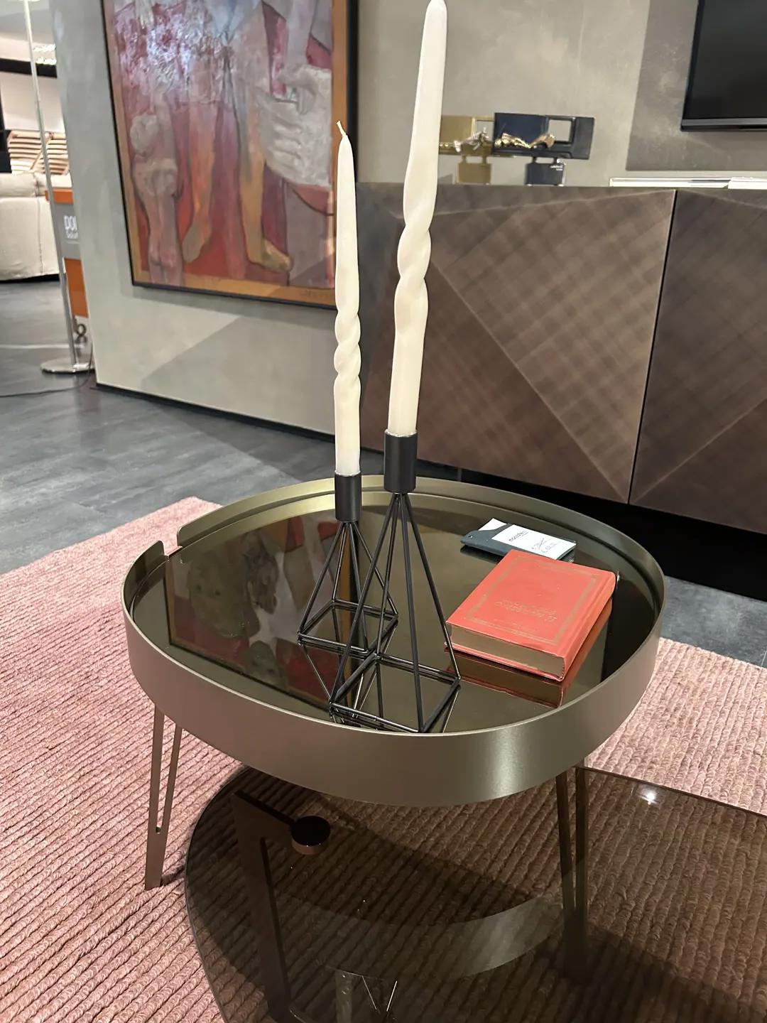 Tavolino mod. Lumiere