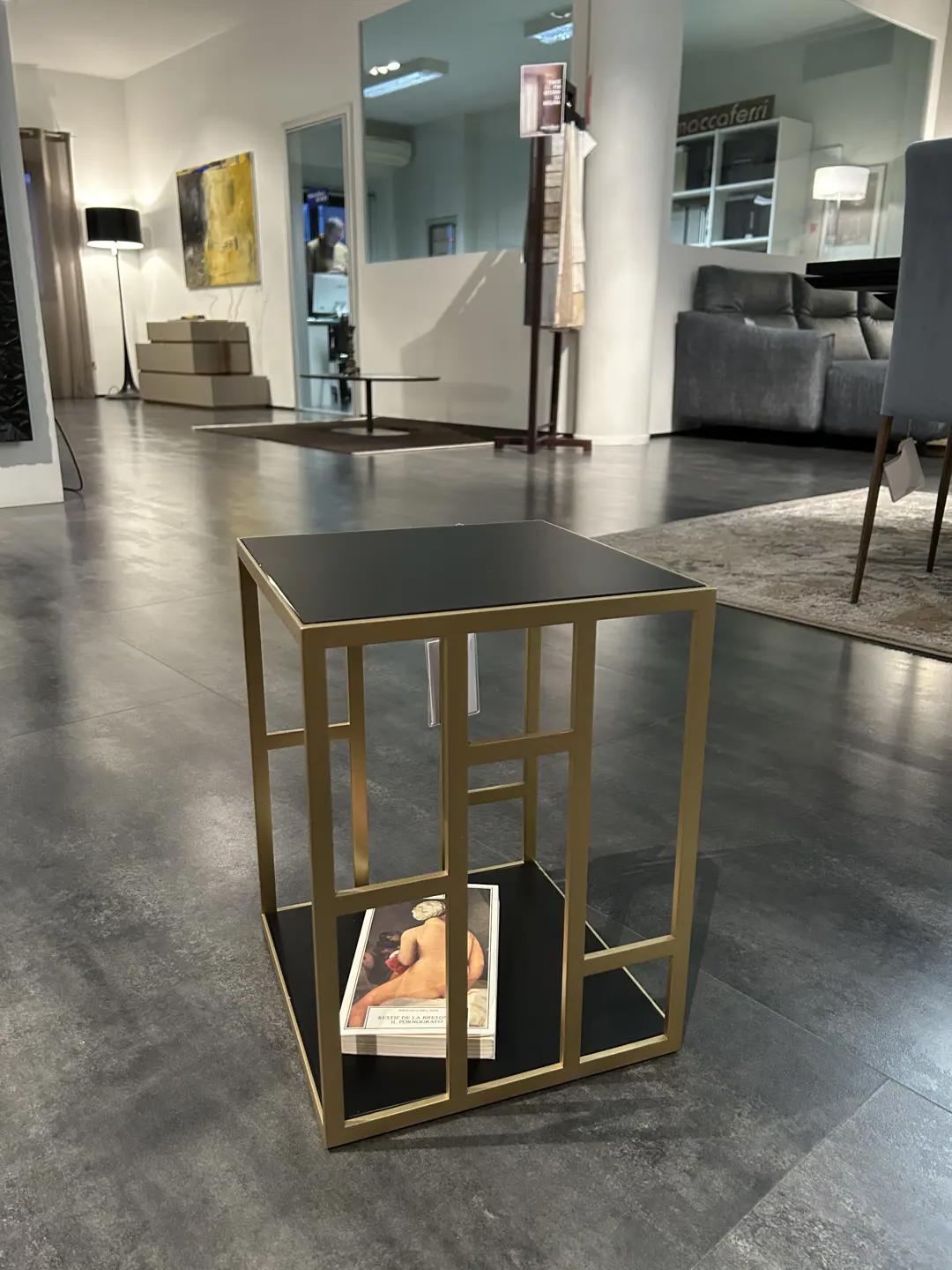 Tavolino mod. Manhattan basso