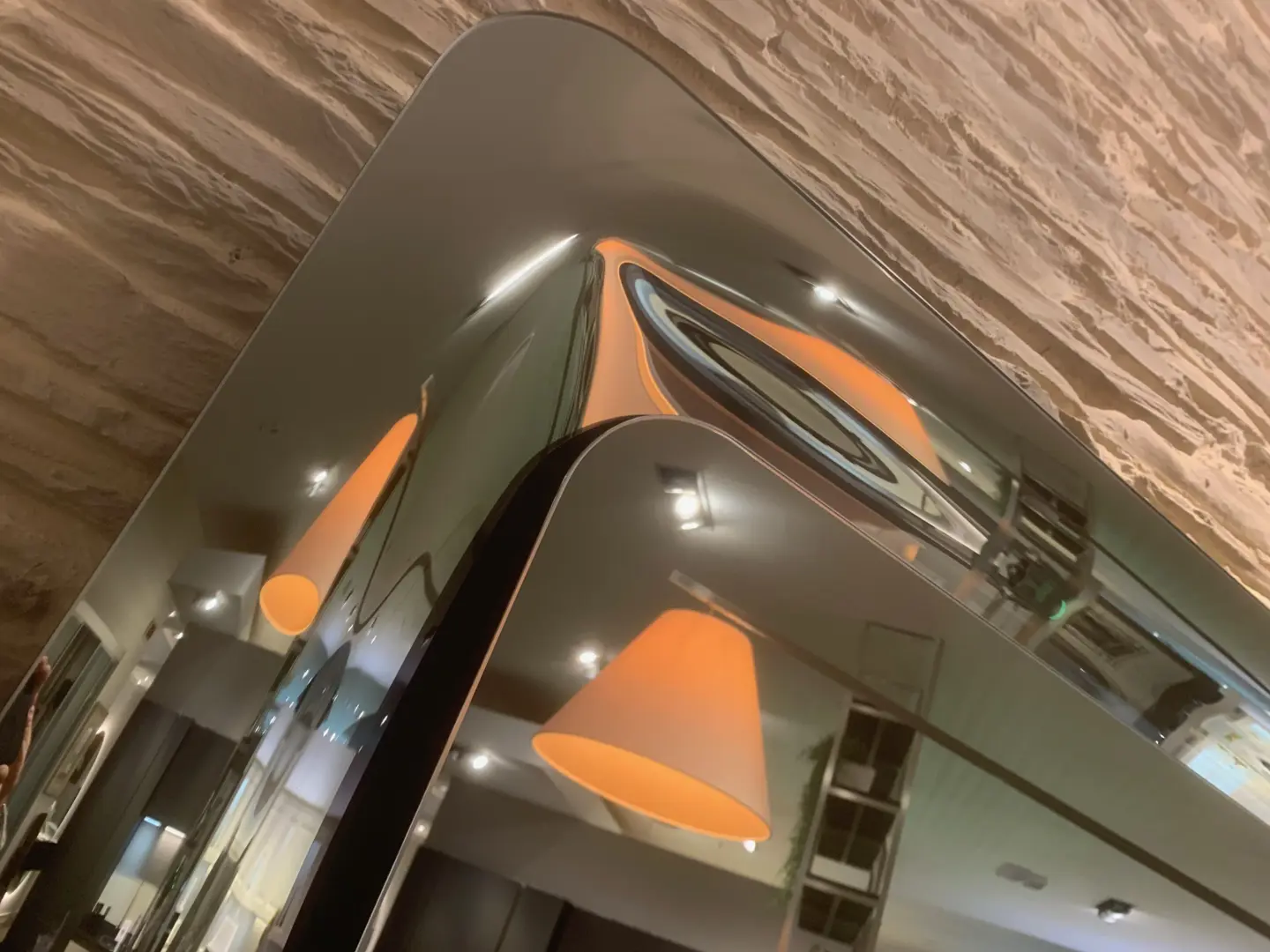 SPECCHIO GLENN - CATTELAN 