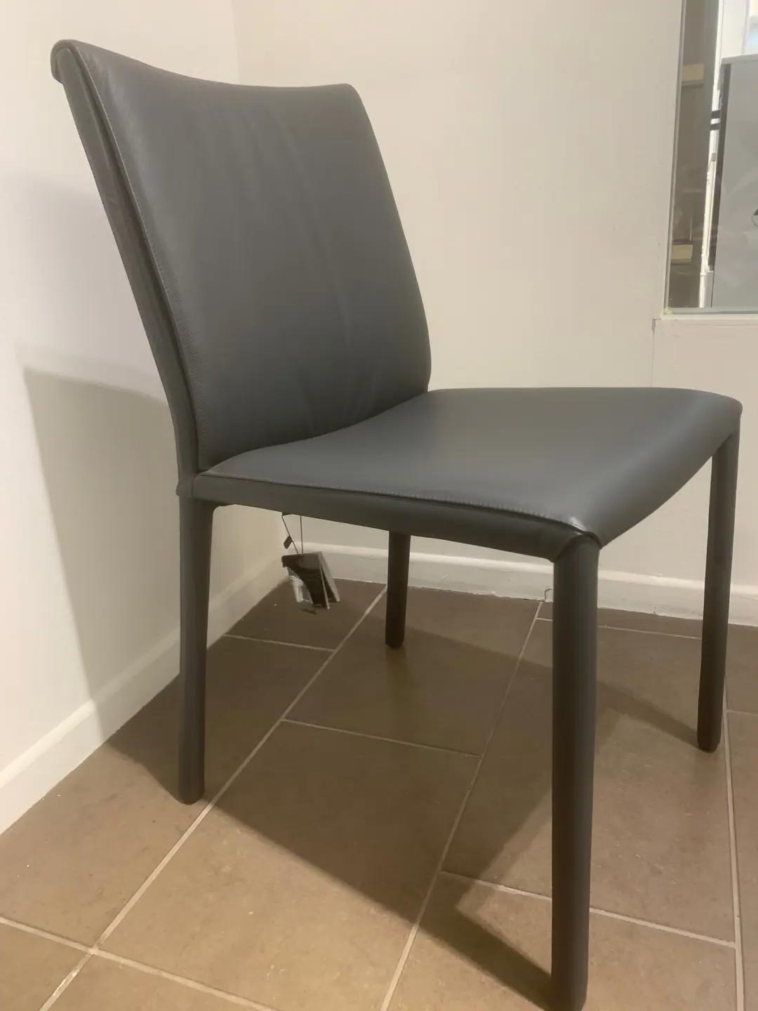 SEDIE ITALIA - CATTELAN