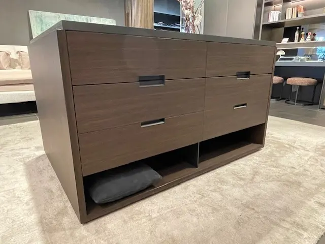 CASSETTIERA AD ISOLA