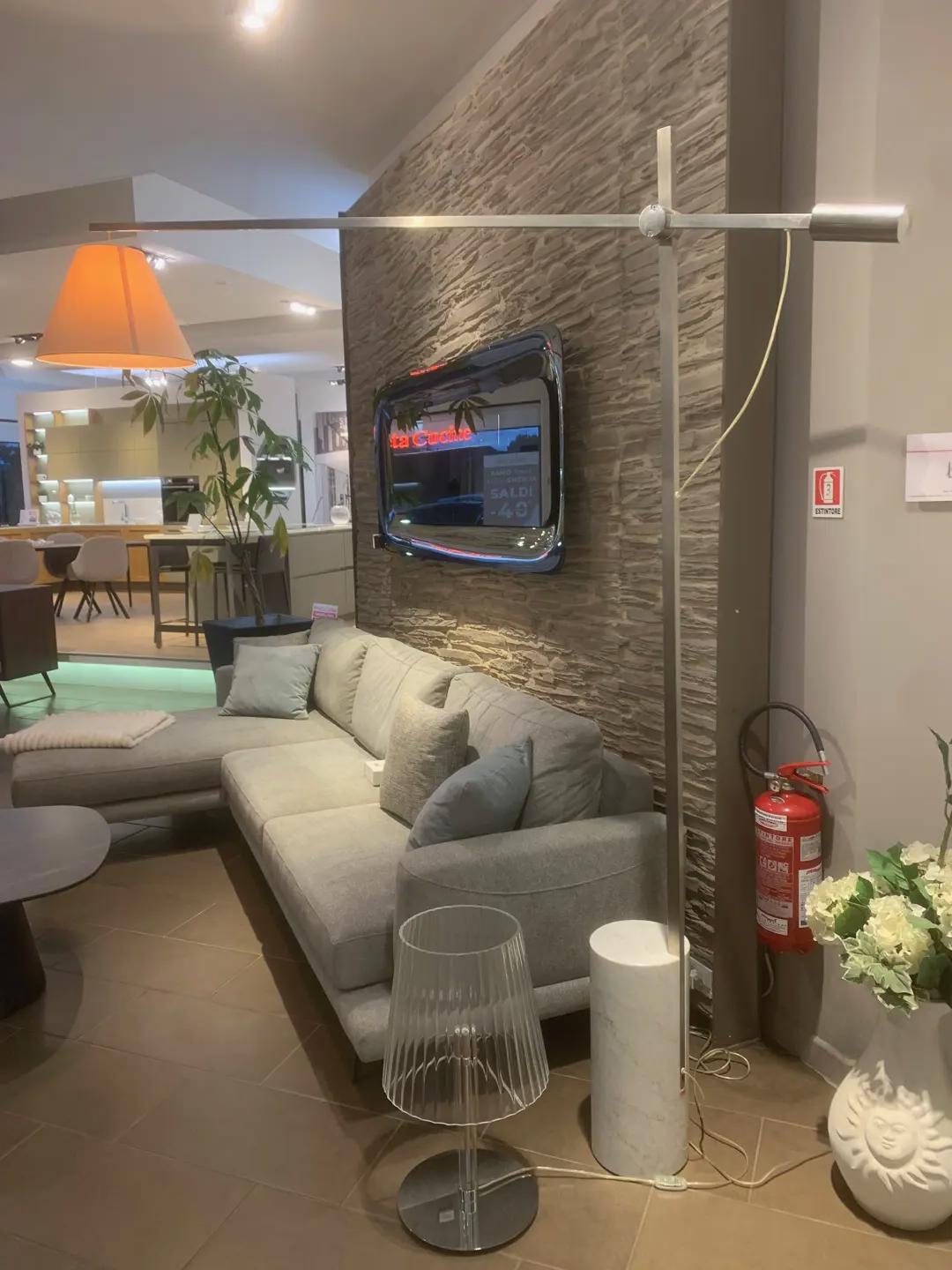 LAMPADA LIBRA - CATTELAN