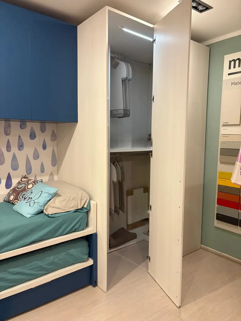 cameretta moretti compact