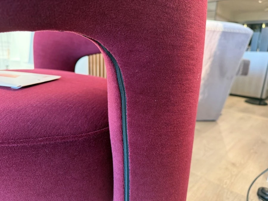 Poltrona Dudet Armchair