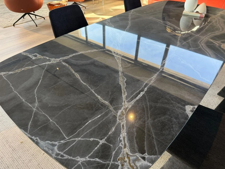 Tavolo rettangolare Torii