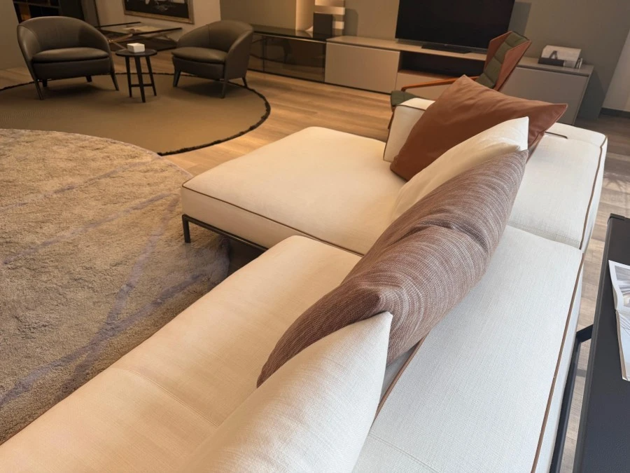 Divano chaise-longue Perry Up