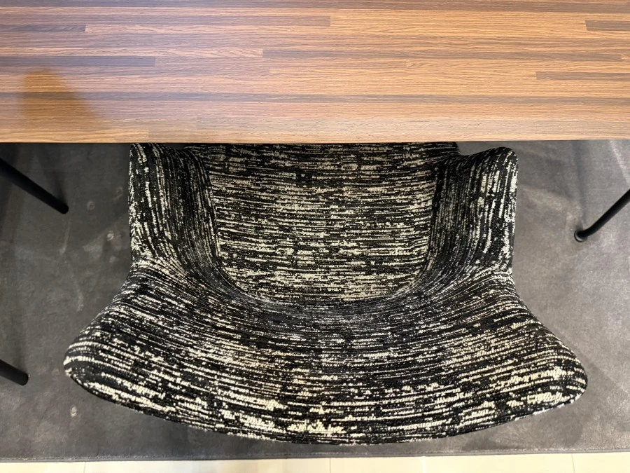 Sedia con braccioli Eleganza Nia