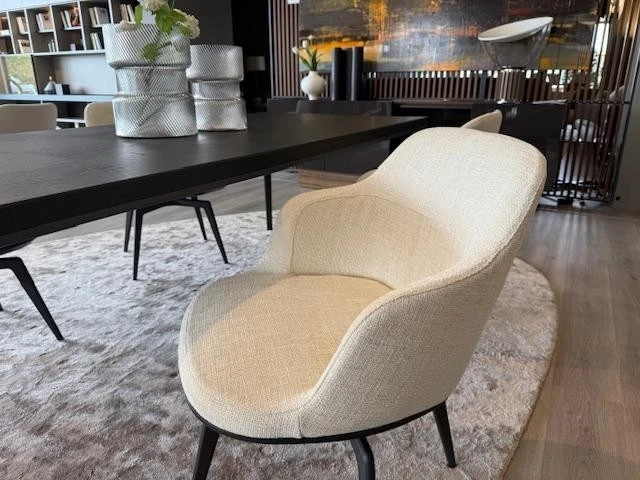 Sedia Caratos girevole