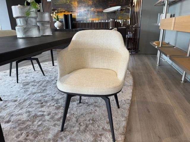 Sedia Caratos girevole