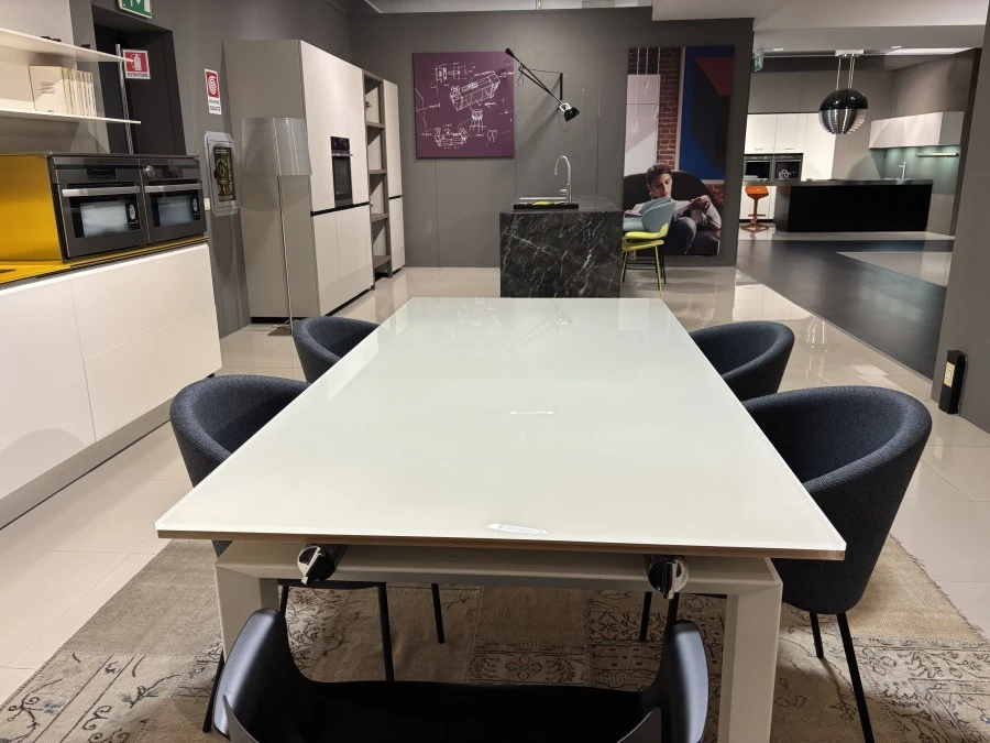 Tavolo allungabile Stilt