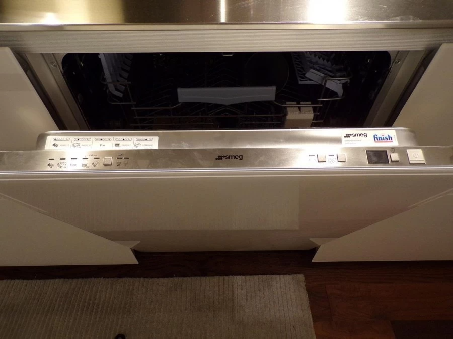 Cucina con isola Artematica Vitrum