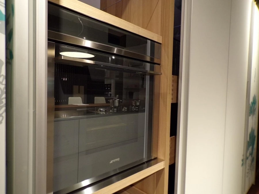 Cucina con isola Artematica Vitrum