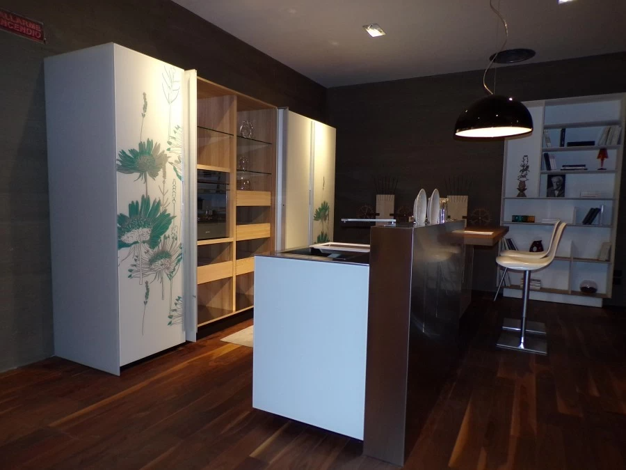 Cucina con isola Artematica Vitrum