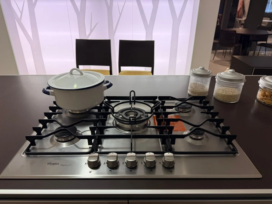 Cucina con penisola Demode Forma