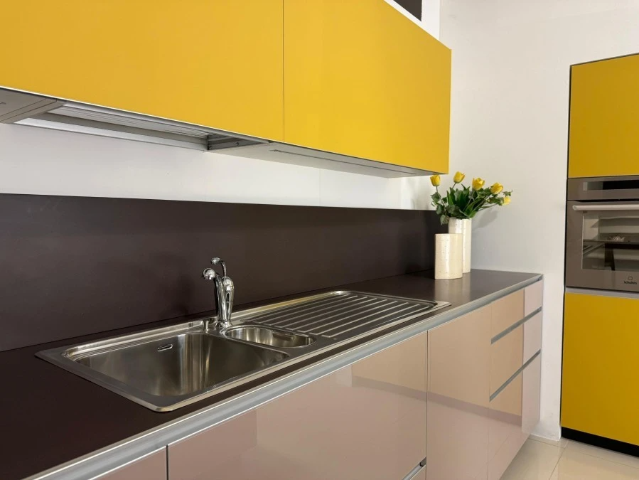 Cucina con penisola Demode Forma