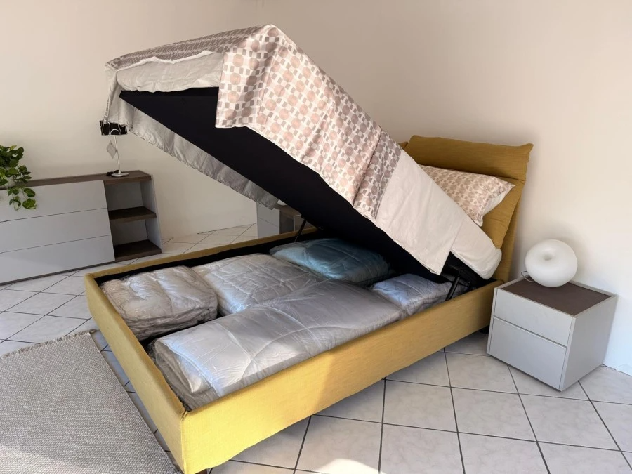 Letto matrimoniale con contenitore Oggioni PLIO
