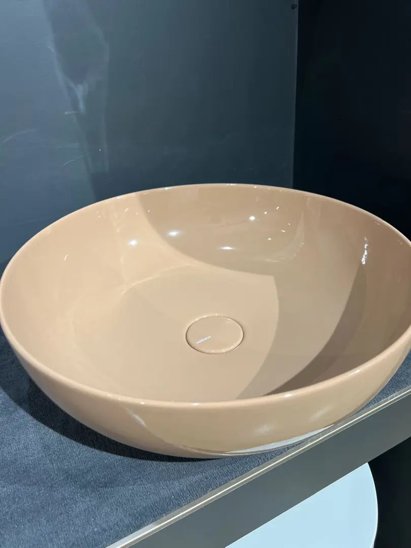Lavabo d'appoggio Pod Valdama