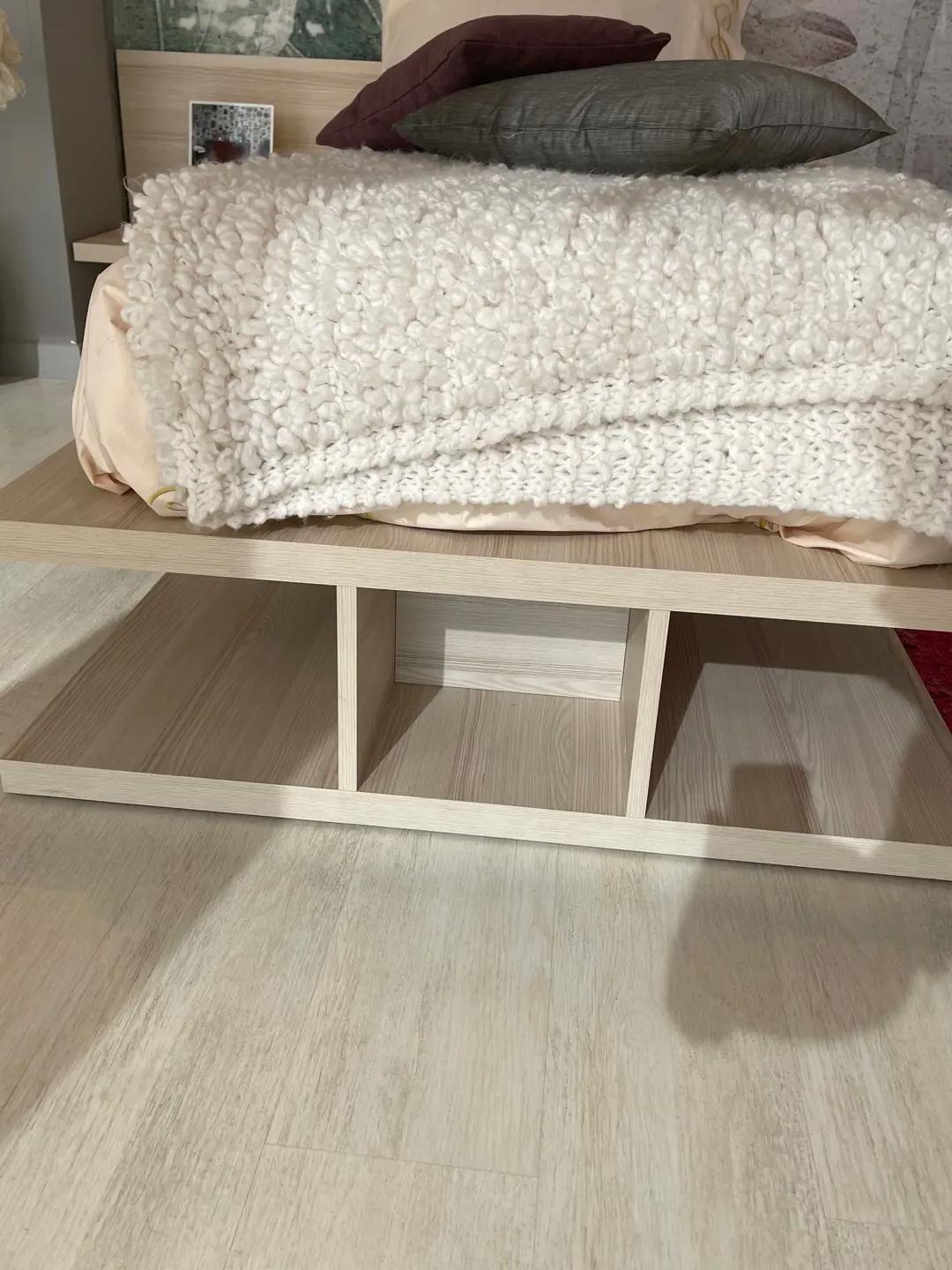LETTO MONTREAL E COMODINO LOTUS - DOIMO CITYLINE