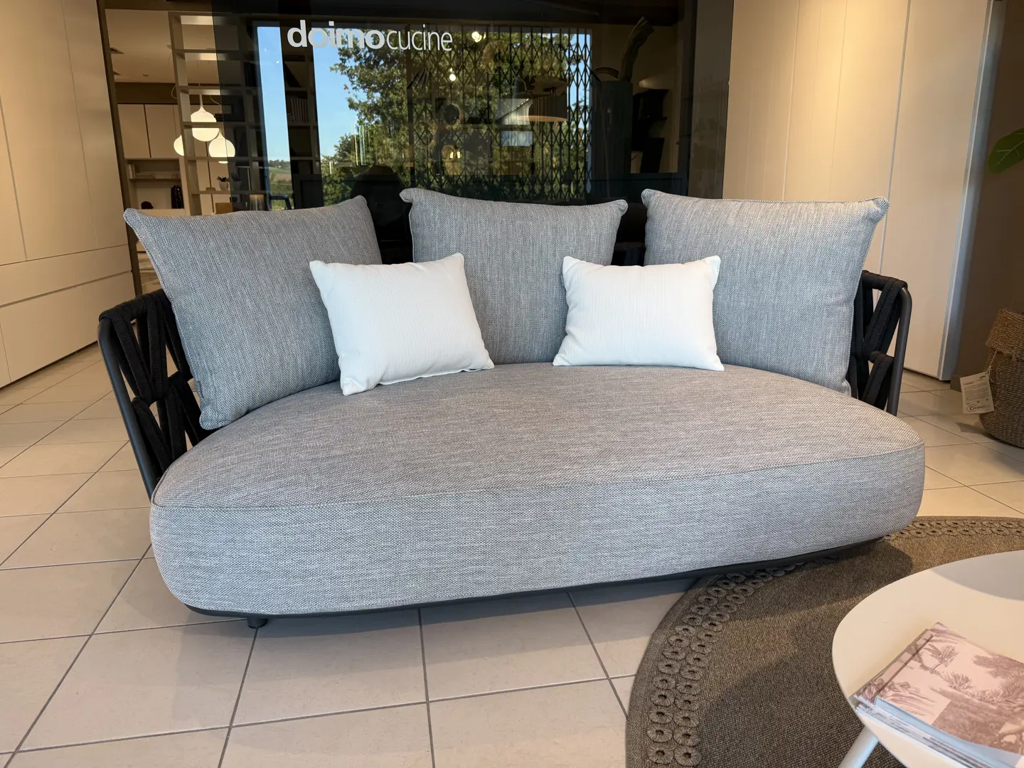 Swipe Sofa