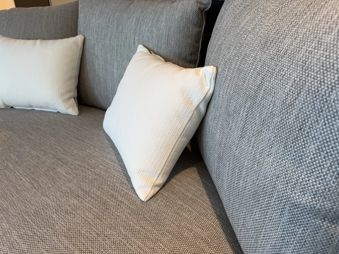 Swipe Sofa