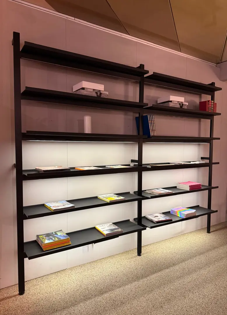 Libreria a parete Brompton di Boffi