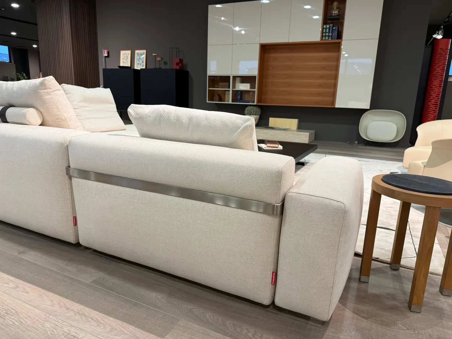 Divano Flexform Lario