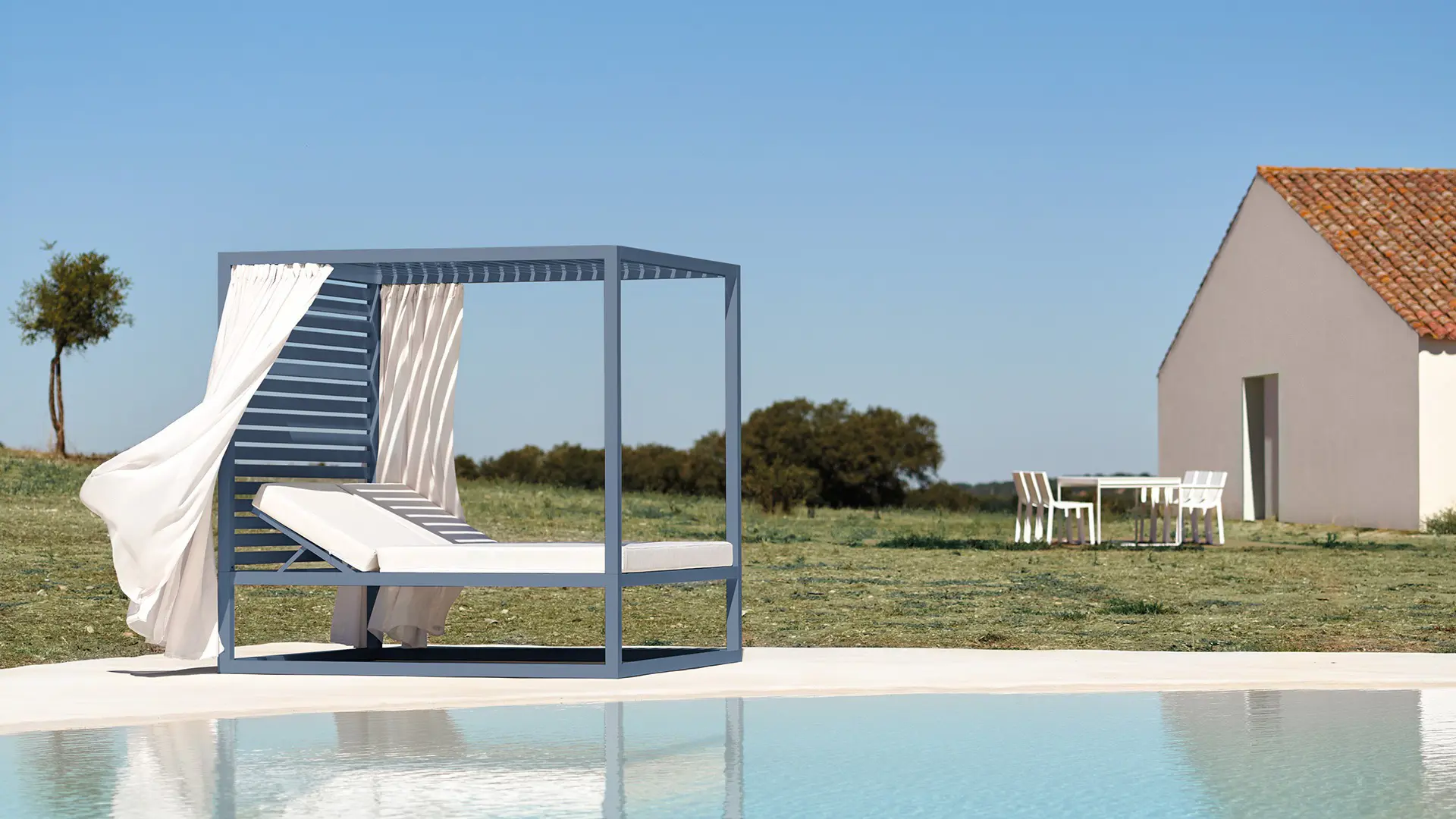 Daybed Elevata Alluminio Fisso