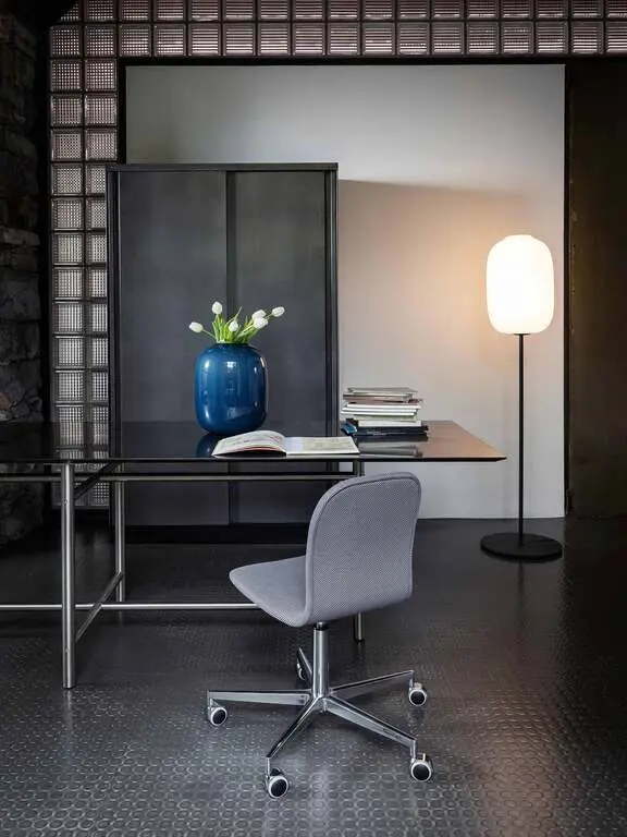 Chair Tate Color