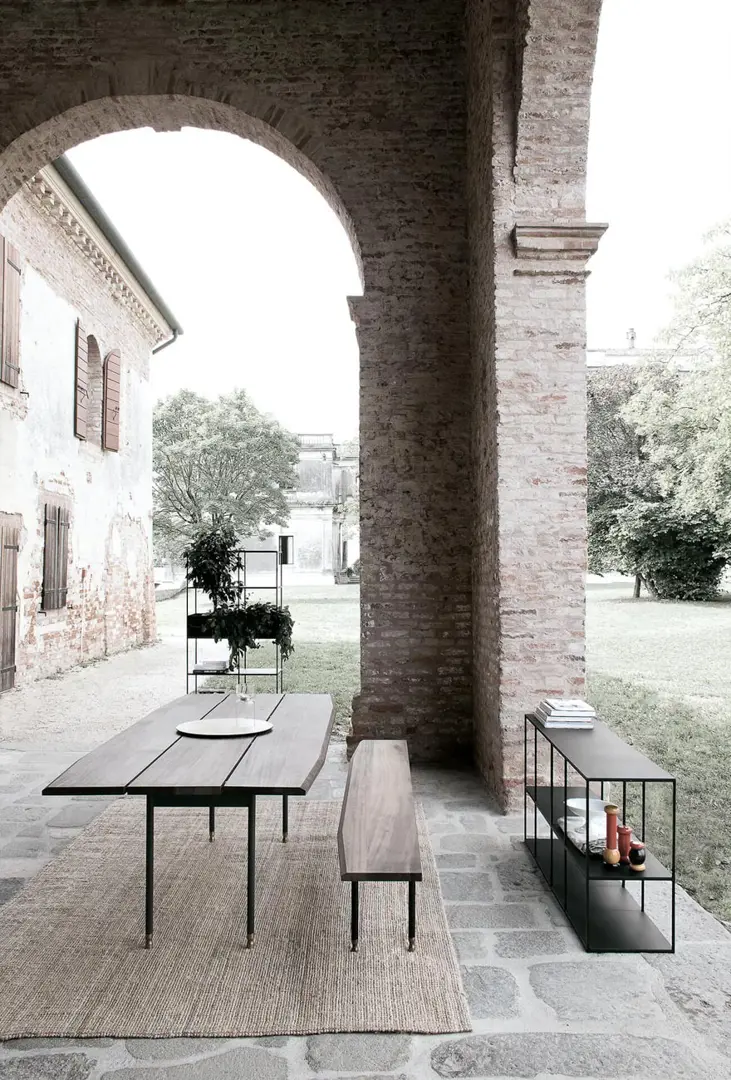 Tavolo T8