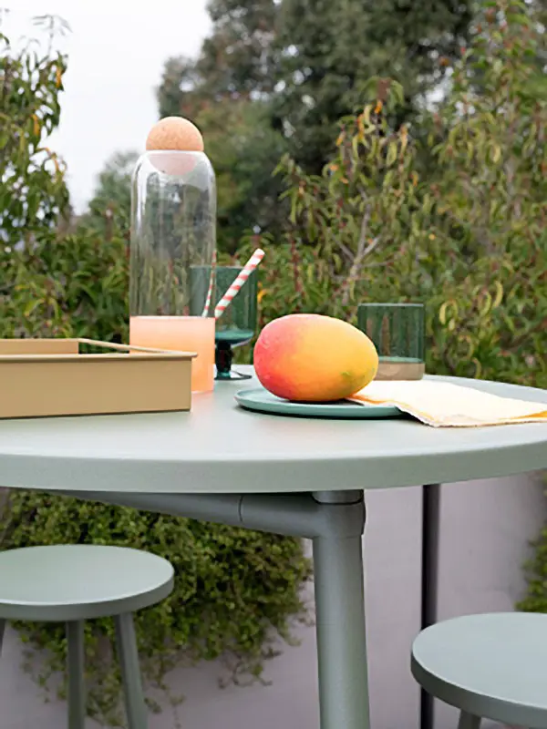 Sgabello Outdoor Hug