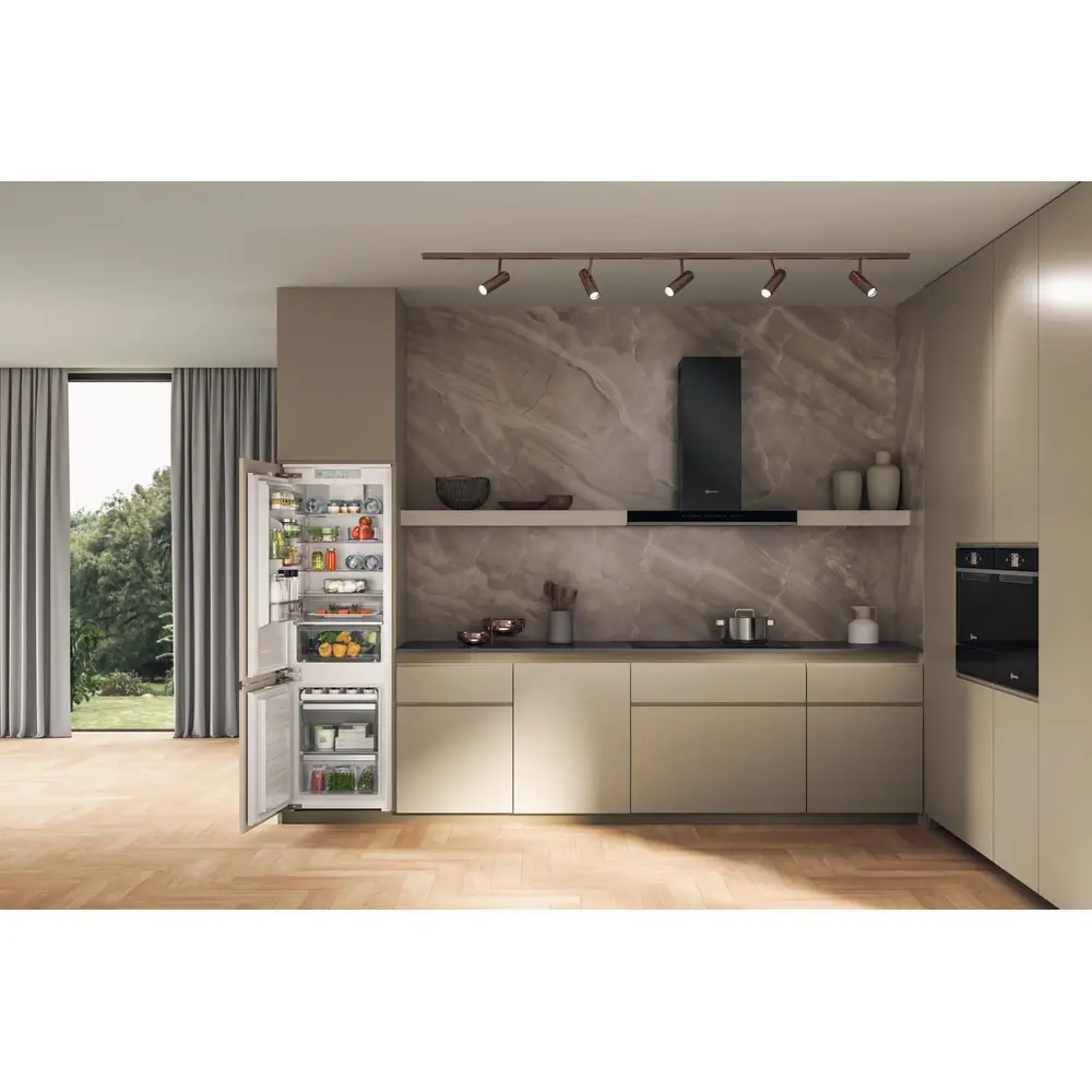 Sole Refrigerator Combinato BKC18D013C2 SF LH