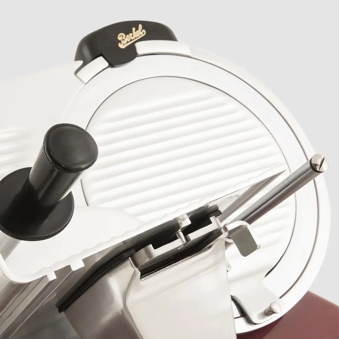 Affettatrice Red Line 300